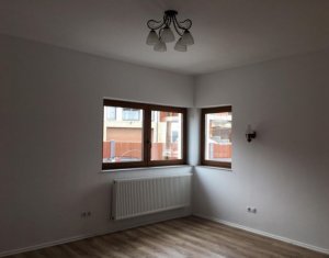 Maison 4 chambres à vendre dans Cluj-napoca, zone Borhanci