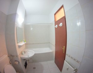 Appartement 3 chambres à vendre dans Cluj-napoca, zone Marasti
