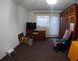 Appartement 4 chambres à vendre dans Cluj-napoca, zone Marasti