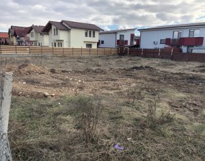 , 852m2 dans Floresti