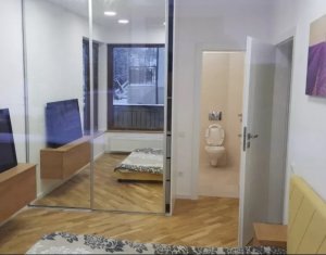 Maison 4 chambres à vendre dans Floresti