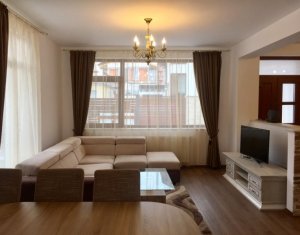 , 140m2 dans Cluj-napoca, zone Europa
