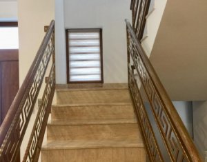 Maison 4 chambres à louer dans Cluj-napoca, zone Europa