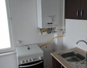 Appartement 3 chambres à louer dans Cluj-napoca, zone Centru