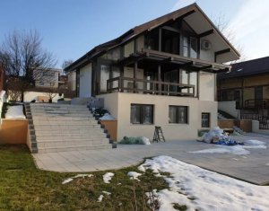 Maison 6 chambres à vendre dans Cluj-napoca, zone Faget