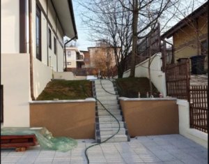 Maison 6 chambres à vendre dans Cluj-napoca, zone Faget