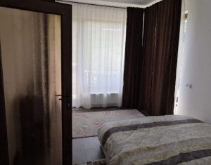 Maison 4 chambres à vendre dans Floresti