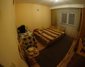 Appartement 3 chambres à vendre dans Cluj-napoca, zone Marasti