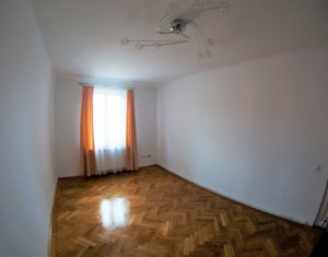 Bureau à louer dans Cluj-napoca, zone Centru