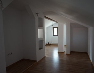 Maison 4 chambres à vendre dans Cluj-napoca, zone Buna Ziua