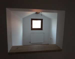 Maison 4 chambres à vendre dans Cluj-napoca, zone Buna Ziua