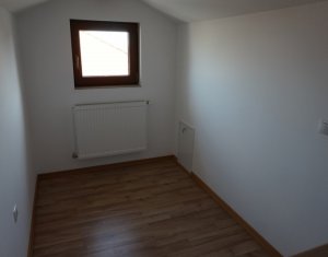 Maison 4 chambres à vendre dans Cluj-napoca, zone Buna Ziua