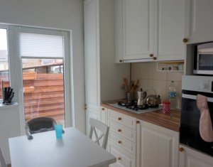 , 120m2 on Floresti