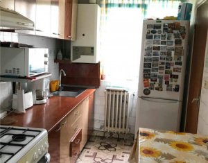 Appartement 3 chambres à vendre dans Cluj-napoca, zone Manastur