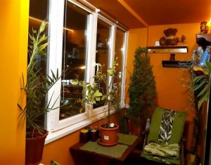 Appartement 4 chambres à vendre dans Cluj-napoca, zone Manastur