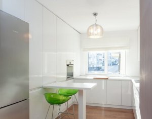 Appartement 3 chambres à louer dans Cluj-napoca, zone Andrei Muresanu