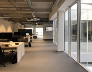 Bureau à louer, 400m2 dans Cluj-napoca, zone Iris