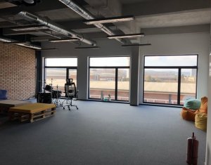 Bureau à louer dans Cluj-napoca, zone Iris