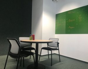 Bureau à louer dans Cluj-napoca, zone Iris
