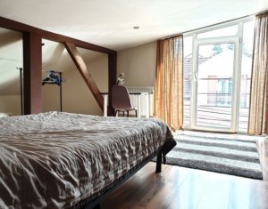 Appartement 4 chambres à louer dans Cluj-napoca, zone Centru