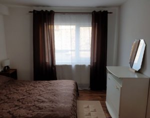 Appartement 4 chambres à louer dans Cluj-napoca, zone Centru