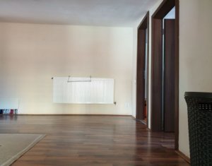 Appartement 4 chambres à louer dans Cluj-napoca, zone Centru