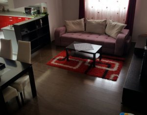 Appartement 3 chambres à louer dans Cluj-napoca, zone Centru