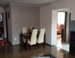 Appartement 3 chambres à louer dans Cluj-napoca, zone Centru