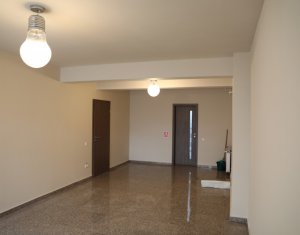 Espace Commercial à vendre dans Cluj-napoca, zone Intre Lacuri