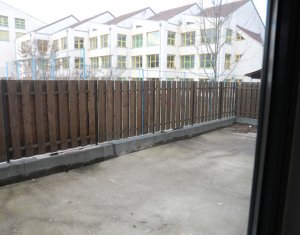 Espace Commercial à vendre dans Cluj-napoca, zone Intre Lacuri