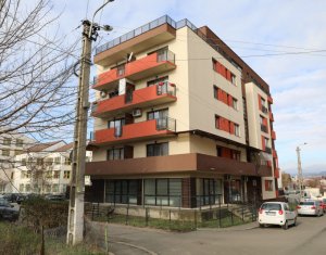 Espace Commercial à vendre dans Cluj-napoca, zone Intre Lacuri