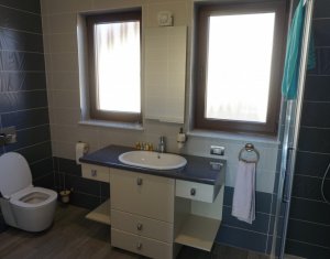 Maison 6 chambres à louer dans Cluj-napoca, zone Someseni