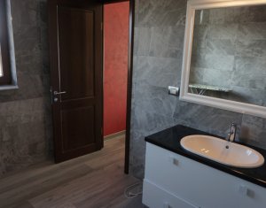 Maison 6 chambres à louer dans Cluj-napoca, zone Someseni