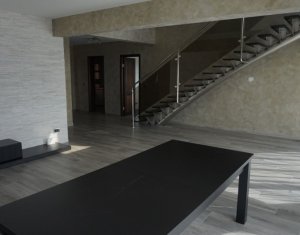 Maison 6 chambres à louer dans Cluj-napoca, zone Someseni