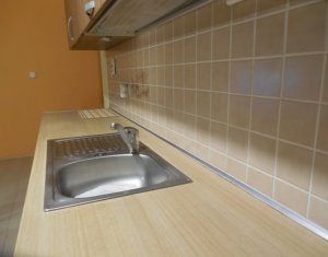 Appartement 3 chambres à vendre dans Floresti