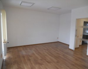 Bureau à louer dans Cluj-napoca, zone Bulgaria