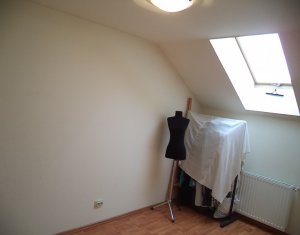 Appartement 4 chambres à louer dans Cluj-napoca, zone Borhanci