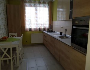 Appartement 3 chambres à vendre dans Floresti