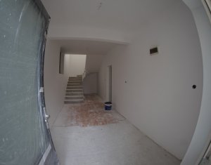 Maison 7 chambres à vendre dans Cluj-napoca, zone Centru