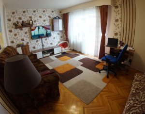Appartement 3 chambres à vendre dans Cluj-napoca, zone Marasti