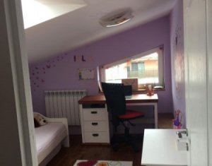 Appartement 3 chambres à vendre dans Floresti
