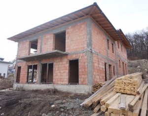 Maison 4 chambres à vendre dans Cluj-napoca, zone Manastur