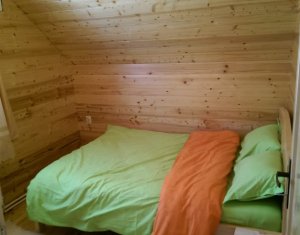 Nyaralók eladó on Marisel