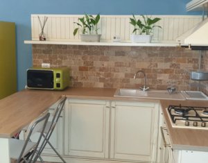 Appartement 3 chambres à louer dans Cluj-napoca, zone Centru