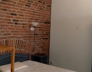 Appartement 3 chambres à louer dans Cluj-napoca, zone Centru