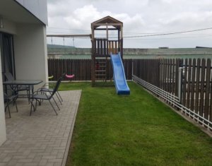 Maison 4 chambres à vendre dans Cluj-napoca, zone Iris
