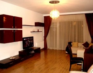 , 82m2 dans Cluj-napoca, zone Plopilor