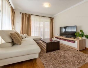 Appartement 4 chambres à vendre dans Cluj-napoca, zone Buna Ziua