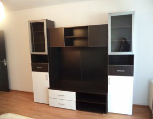 Appartement 3 chambres à louer dans Floresti