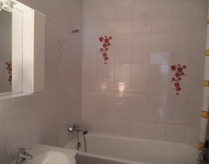 Appartement 3 chambres à louer dans Floresti